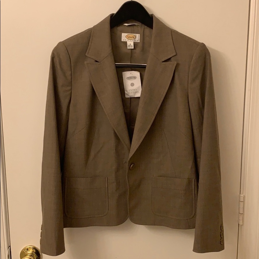 NWT Talbot's Petite Size 8Women'sJackettaupe/brown